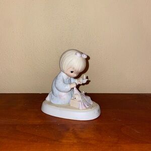 Precious Moments Figurines Lot #5